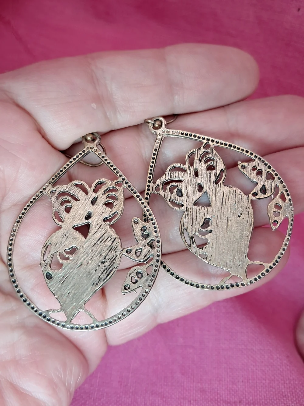 Owl Filigree Teardrop Dangle Drop Earrings (Antique Goldtone)